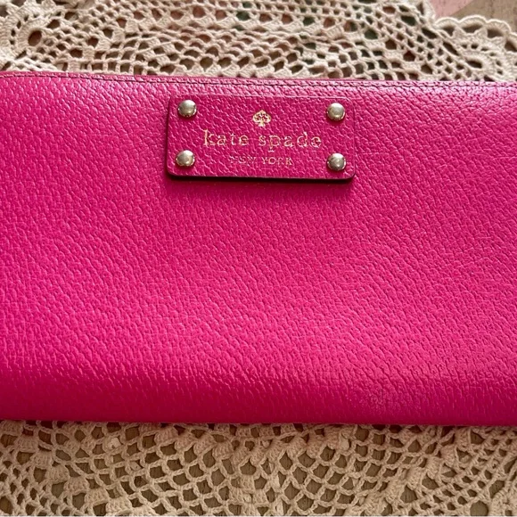 kate spade | Bags | Kate Spade Fuchsia Leather Wallet | Poshmark display picture 1